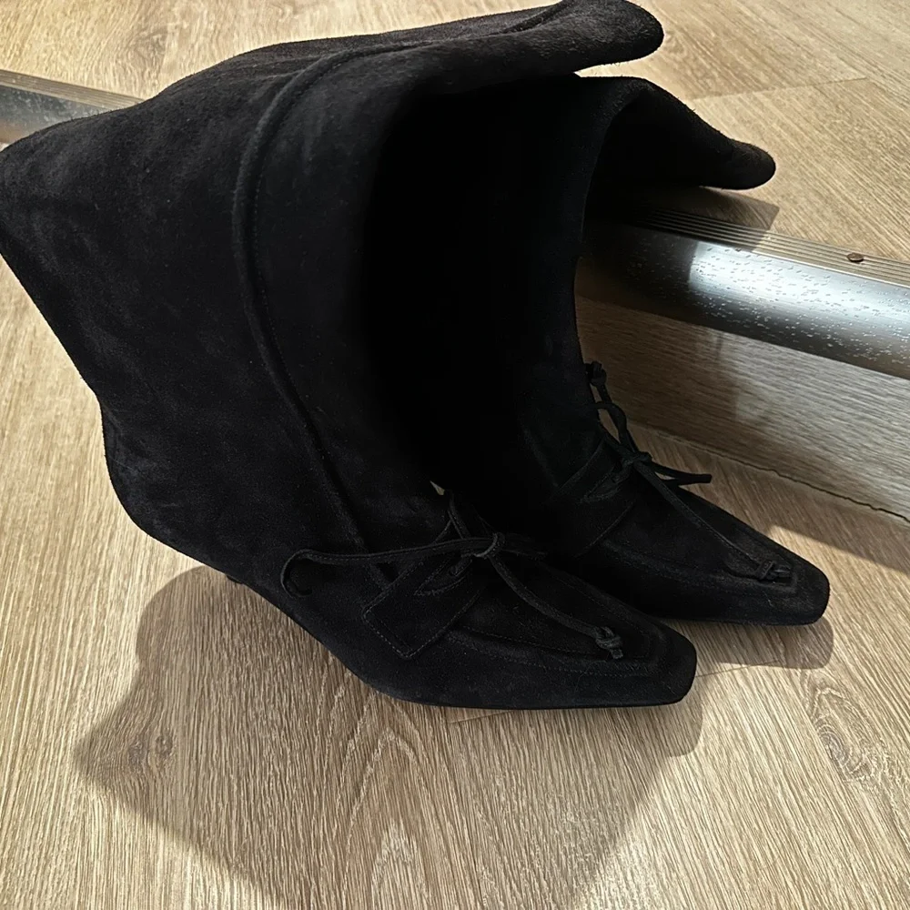 New Burberry Storm Black Suede Knee High Boots Size 36.5 - Picture 3 of 8